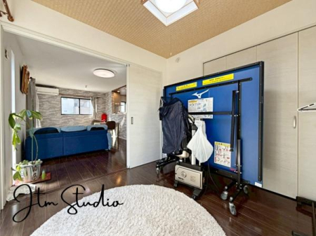 �m�� �����̔�������A�V����1�����}���鋏���B���C�ɓ���̃C���e���A�Ɉ͂܂ꂽ�f�G�ȋ�Ԃɍ��グ�鎖�ŁA�^�Ƀ����b�N�X�ł��鎞�Ԃ��߂������Ƃ��o�������ł��B