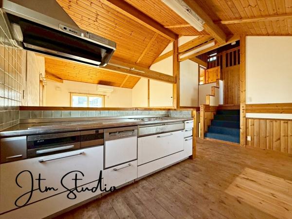 �L�b�`�� �ΖʃL�b�`���ł́A���q�l���V�Ԏp�������Ȃ��炨�������\�ł��I�ڂƖڂ������A���q�l�����S���ă��r���O�ŗV�񂾂�A�h��₨�׋���������ł��܂��ˁ􂲉Ƒ��l�^�C�������y���݂܂��傤��