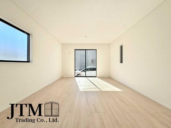 ���r���O �_�C�j���O�e�[�u���E�\�t�@�[�Z�b�g�E�s�u�{�[�h������Ƃ�������Ĕz�u�ł���L���ł��B�Ƌ�̃��C�A�E�g���V�����X�^�[�g�̊y���݂̈�ł��ˁ�