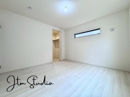 �Q�� �Ƒ��c���̎��Ԃ��y���񂾌�ɂ̓v���C�x�[�g�ȋ�ԂŎ������𖞋i���Ă��������􎩕��̕����̃C���e���A�͂ǂ�ȃC���e���A�ɂ������ł�����