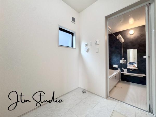 ���ʑ�E���ʏ� -