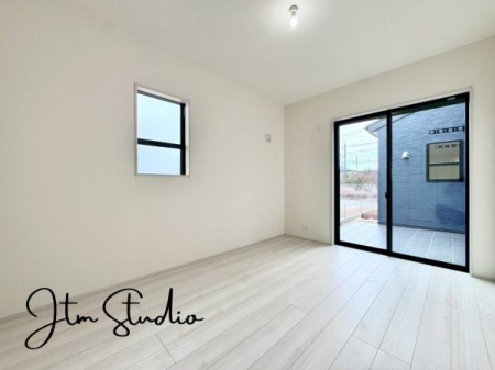 �m�� 2�ʍ̌����m�ۂ������邢�����́A���ʂ����ǂ��A��ϋ��S�n�̗ǂ���Ԃł���1���̔�������Ă����̂ŁA�v���C�x�[�g���Ԃ��[���ł���