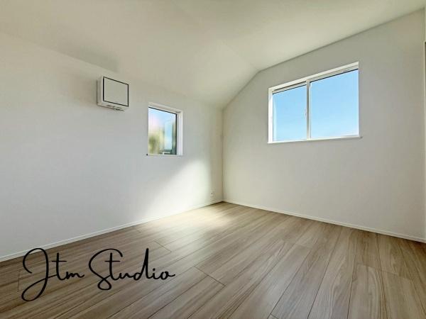 �m�� 2�ʍ̌����m�ۂ������邢�����́A���ʂ����ǂ��A��ϋ��S�n�̗ǂ���Ԃł���1���̔�������Ă����̂ŁA�v���C�x�[�g���Ԃ��[���ł���