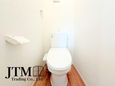 �g�C�� �y�{�H��z
����􂢂�1�K��2�K��2���������q���ɂ��ʁX�Ɏg�p�ł��܂��ˁ�Ƒ��Ńo�^�o�^�������Ȓ����֗��ł���
��������̎ʐ^�͎{�H��ɂȂ�܂��B���ۂ̎d�l�Ƃ͈قȂ�ꍇ���������܂��B
