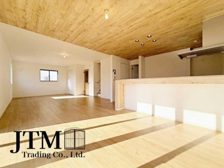 ���r���O �y�{�H��z
�_�C�j���O�e�[�u���E�\�t�@�[�Z�b�g�E�s�u�{�[�h�����D���ȃC���e���A����Ƃ�������Ĕz�u�ł���L���ł���
��������̎ʐ^�͎{�H��ɂȂ�܂��B���ۂ̎d�l�Ƃ͈قȂ�ꍇ���������܂��B
