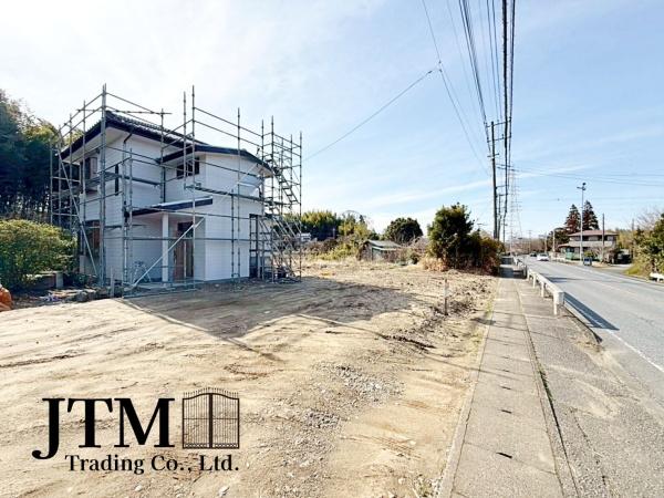 �O�ʓ��H�܂ތ��n�ʐ^ �u���̔N���ŏZ��[�����g�߂�̂��S�z�v
�u���Ȏ������Ȃ����ǏZ��[���g�߂�H�v
�Z��[���ɐ��ʂ����X�^�b�t�����q�l�̃}�C�z�[���w�����T�|�[�g�������܂���
���C�y�ɂ��⍇���������B