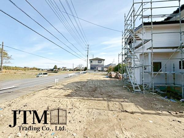 �Z�˂���̒��]�ʐ^ �J�����̂��钭�]�����͂ɂ͍����������Ȃ��A�󂪍L���J����������A�z�������傫���Ղ��邱�Ƃ�����܂���I�C�����̗ǂ������ʂ蔲����X���݂ł���