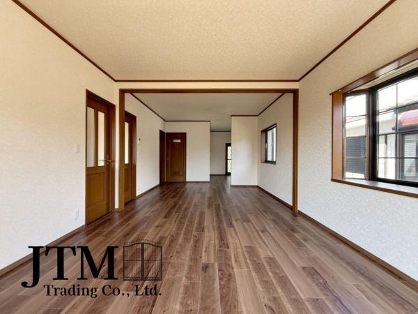 ���r���O ���r���O���L���Ƃ͂����ƁA�Ƒ����W�܂�c�R�����܂��ƂƂȂ�܂����Ƒ��̏Ί炪�z���ł���Ƃ����Ј�x������������