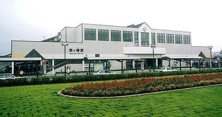 ���ӊ� �y�w�z�o����w(JR�����{ ���[��)�F4720m