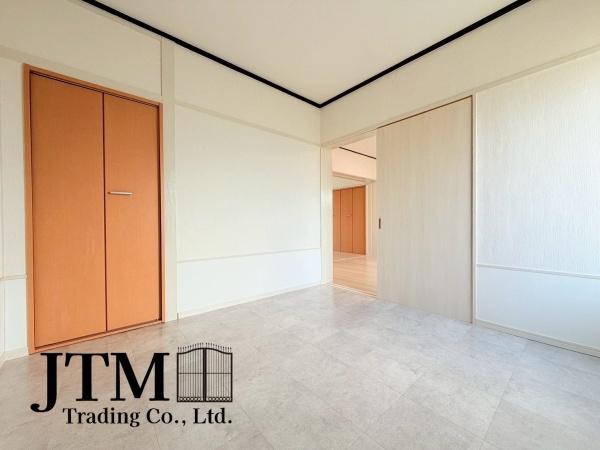 �Q�� ���[����������Ɗm�ۂ���Ă���̂ŁA�������S�̂��L�����g�����������܂���
�����̕����ŉ߂������Ԃ��[�����܂���