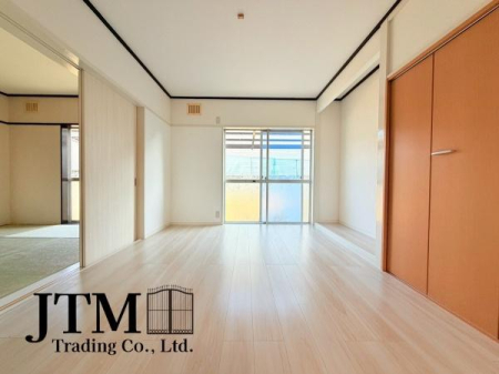 �m�� �Ƒ��c���̎��Ԃ��y���񂾌�ɂ̓v���C�x�[�g�ȋ�ԂŎ������𖞋i���Ă��������􎩕��̕����̃C���e���A�͂ǂ�ȃC���e���A�ɂ������ł�����