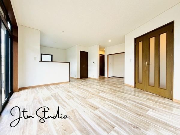 ���r���O ��؂ȉƑ����W�܂邩�炱��LDK�ɂ͂�����肽���I�Ƌ�̃��C�A�E�g���V�����X�^�[�g�̊y���݂̈�ł��ˁ�
���Ƌ��CG�ɂȂ�܂��B