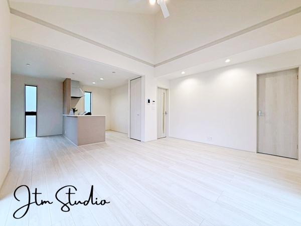 ���r���O ���r���O���L���Ƃ͂����ƁA�Ƒ����W�܂�c�R�����܂��ƂƂȂ�܂����Ƒ��̏Ί炪�z���ł���Ƃ����Ј�x������������