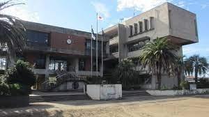 ���ӊ� �y���w�Z�z�x�Îs���x���w�Z�F178m