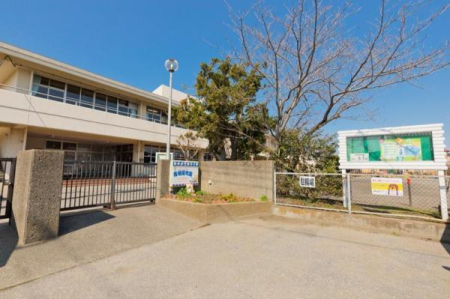 ���ӊ� �y�c�t���E�ۈ牀�z�x�ۈ牀�F946m