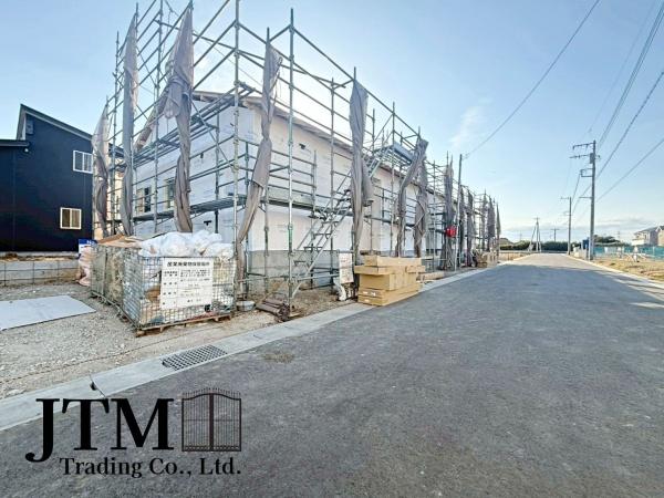 �O�ʓ��H�܂ތ��n�ʐ^ ������������Z��X�ł������͂ɂ͍����������Ȃ��A�󂪍L���J����������A�z�������傫���Ղ��邱�Ƃ�����܂���I�C�����̗ǂ������ʂ蔲����X���݂ł���