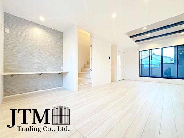 ���r���O �z������̗ǂ����r���O�́A���邭���������ɕ�܂ꂽ���S�n�̂�����Ԃł��B���R�Ȍ����������݁A�Ƒ��݂�Ȃ������b�N�X���ĉ߂�����ꏊ�ɂȂ�܂��B