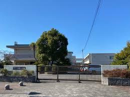 ���ӊ� �y���w�Z�z�s���s�����t���w�Z�F650m