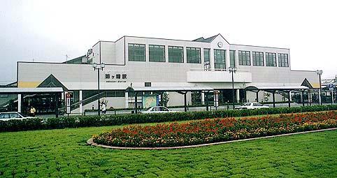 ���ӊ� �y�w�z�o����w(JR�����{ ���[��)�F719m