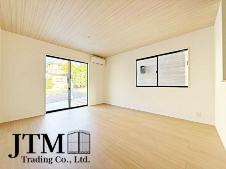 ���r���O �L���ɉ����A�����炽���Ղ��������̂ŁA��������邭�ċC�����̂������r���O�Ɏd�オ��܂��B��Ԃɗ]�T�����邾���łȂ��A�����́h���h�������Ă���܂��B�����̎��Ԃ���������ґ�ɂȂ�܂����