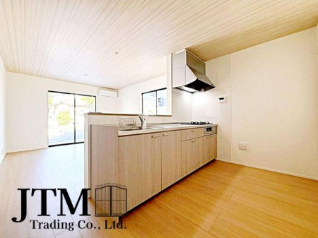 �L�b�`�� ��ƃX�y�[�X��傫���Ƃ����L�b�`�����v�w������ăL�b�`���ɗ����Ă����������₷����Ƃ肠��L���I�H��ނ���������ƕЕt�����[�͂����҂ł��܂���