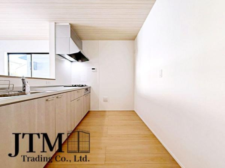 �L�b�`�� �ΖʃL�b�`���ł́A���q�l���V�Ԏp�������Ȃ��炨�������\�ł��I�ڂƖڂ������A���q�l�����S���ă��r���O�ŗV�񂾂�A�h��₨�׋���������ł��܂��ˁ􂲉Ƒ��l�^�C�������y���݂܂��傤��