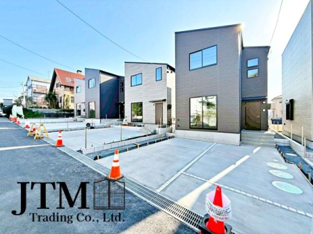 ���ԏ� �J�[�X�y�[�X����������m�ہ�Z�J���h�J�[�₨�F�B���ĂԂƂ��ɕ֗��Ȃ̂ŎԍD���̃p�p�ɂ��}�}�ɂ��������ł��ˁ�