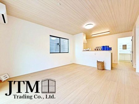 ���r���O �Z�������ł��A��������Ƒ��������ĐH�������Ē������Ƃ肠��傫���̃_�C�j���O�X�y�[�X�I�Ƒ��݂�ȂŃe�[�u�����͂ޑf�G�Ȏ��Ԃ��y����ŉ�������