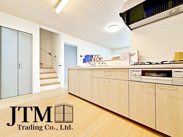 �L�b�`�� ���q�l���V�Ԏp�������Ȃ��炨�������\�ł��I�ڂƖڂ������A���q�l�����S���ă��r���O�ŗV�񂾂�A�h��₨�׋���������ł��܂��ˁ�
