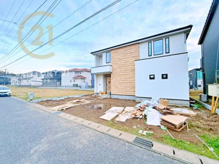 ���n�O�ώʐ^ �y�܂��Ȃ�������z
�Ƒ��݂�Ȃ����K�ɉ߂�����V�z�ˌ��Ăł��B
���[���[�����Ă���̂ŁA�����̕�炵���������萮���܂��B
���S�E�֗��Ȑݔ��Ɨ�����������ԂŏΊ炠�ӂ�鐶���𑗂��Z�܂��ł���