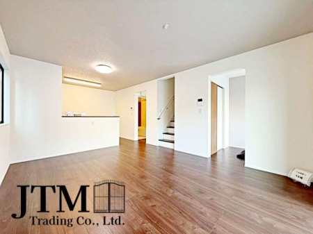 ���r���O �L���ɉ����A�����炽���Ղ��������̂ŁA��������邭�ċC�����̂������r���O�Ɏd�オ��܂��B��Ԃɗ]�T�����邾���łȂ��A�����́h���h�������Ă���܂��B�����̎��Ԃ���������ґ�ɂȂ�܂����