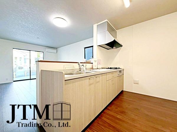 �L�b�`�� ��ƃX�y�[�X��傫���Ƃ����L�b�`�����v�w������ăL�b�`���ɗ����Ă����������₷����Ƃ肠��L���I�H��ނ���������ƕЕt�����[�͂����҂ł��܂���