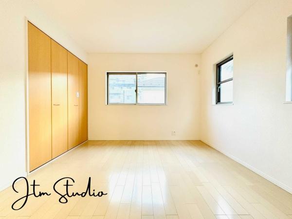 �Q�� 1���̔�������A�S�n�悭������悤�������Ƃ����L�����m�ۂ��Ă��܂��I�v���C�x�[�g�^�C�������D��ɉ��₩�Ɂc�B�������������͋C��a���܂���