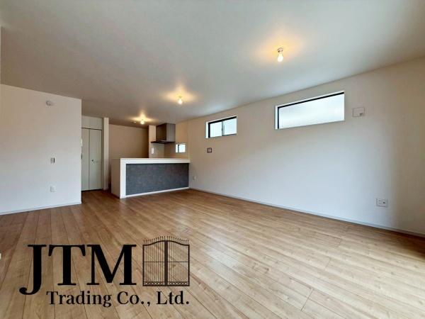 ���r���O �z������̗ǂ����Ԃ́A���邭���������ɕ�܂ꂽ���S�n�̂�����Ԃł��B���R�Ȍ����������݁A�Ƒ��݂�Ȃ������b�N�X���ĉ߂�����ꏊ�ɂȂ�܂��B