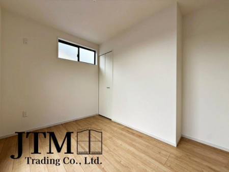 �m�� ���̈ʒu�������̂ŃC���e���A��u���ʒu������܂����Ƌ�̔z�u�����₷���Ȃ�̂ŃR�[�f�B�l�[�g���y���߂܂��ˁI