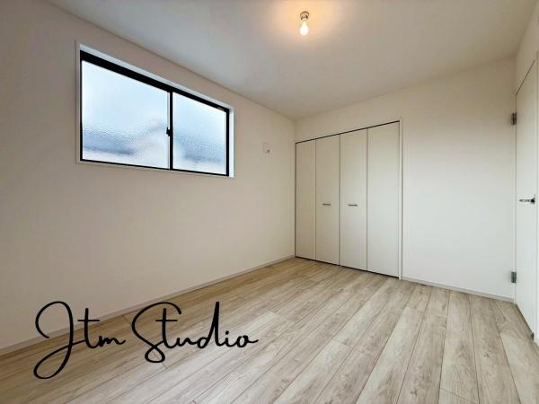 ���r���O�ȊO�̋��� ���̈ʒu�������̂ŃC���e���A��u���ʒu������܂����Ƌ�̔z�u�����₷���Ȃ�̂ŃR�[�f�B�l�[�g���y���߂܂��ˁI