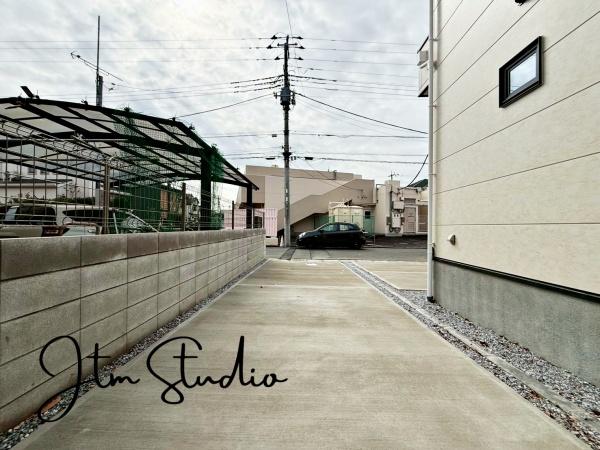 �O�ʓ��H�܂ތ��n�ʐ^ ���ЂŏZ��[���f��ꂽ���E�ߋ��ɐR�����ʂ�Ȃ������E���݁A�Ԃ�J�[�h���[��������E���Ȏ���������Ȃ��E�E�E�Ƃ��Y�݂̕��B���߂��P�x�����k����������Z��[���ɐ��ʂ����X�^�b�t���T�|�[�g�������܂���