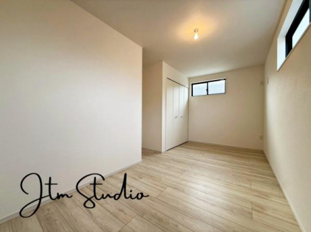 �m�� �Ƒ��c���̎��Ԃ��y���񂾌�ɂ̓v���C�x�[�g�ȋ�ԂŎ������𖞋i���Ă��������􎩕��̕����̃C���e���A�͂ǂ�ȃC���e���A�ɂ������ł�����