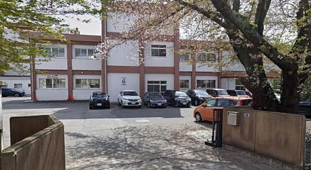 ���ӊ� �y���w�Z�z��t�s�����؏��w�Z�F381m