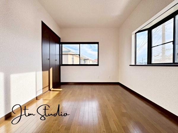 �m�� �Ƒ��c���̎��Ԃ��y���񂾌�ɂ̓v���C�x�[�g�ȋ�ԂŎ������𖞋i���Ă��������􎩕��̕����̃C���e���A�͂ǂ�ȃC���e���A�ɂ������ł�����