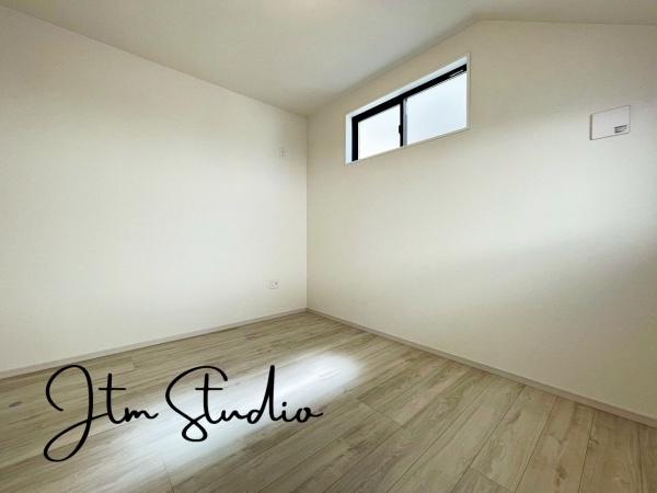 �m�� �����̔�������A�V����1�����}���鋏���B���C�ɓ���̃C���e���A�Ɉ͂܂ꂽ�f�G�ȋ�Ԃɍ��グ�鎖�ŁA�^�Ƀ����b�N�X�ł��鎞�Ԃ��߂������Ƃ��o�������ł��B