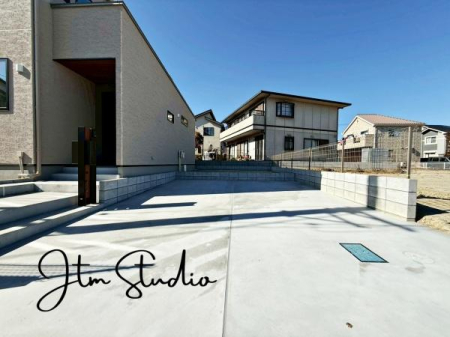 ���ԏ� �J�[�X�y�[�X����������m�ہ�Z�J���h�J�[�₨�F�B���ĂԂƂ��ɕ֗��Ȃ̂ŎԍD���̃p�p�ɂ��}�}�ɂ��������ł��ˁ�