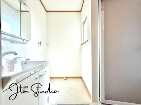 ���ʑ�E���ʏ� 3�ʋ��d�l�̐��ʑ�􋾂̌��̎��[�I���ƂĂ��[�����Ă���܂��I�R�X������D���ȉ��l���A���q�͍�������l�l�������Ƃ�����������������[�͂ł���