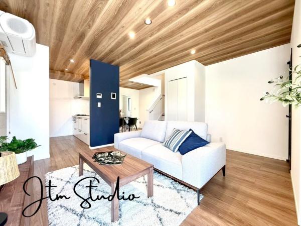 ���r���O ����̒��ő����̎��Ԃ��߂����ƂɂȂ郊�r���O�_�C�j���O�����炱���A�������₩�ȋ�Ԃł��邱�Ƃ��K�R�B�u�₩�Ȓʕ��ƍ̌��𑶕��Ɋ����鎖���o�����Ԃł���