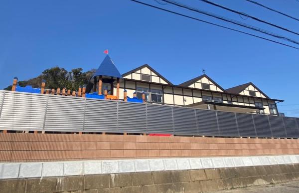 ���ӊ� �y�c�t���E�ۈ牀�z�R�X���X�̋u��q���ۈ牀�F933m