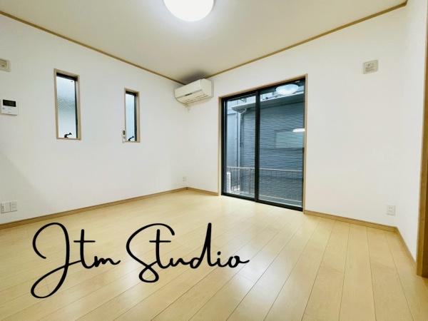 ���r���O ���r���O���L���Ƃ͂����ƁA�Ƒ����W�܂�c�R�����܂��ƂƂȂ�܂����Ƒ��̏Ί炪�z���ł���Ƃ����Ј�x������������