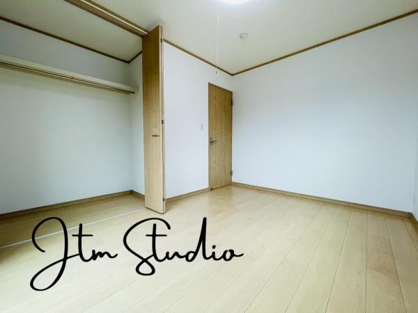 �m�� �����̔�������A�V����1�����}���鋏���B���C�ɓ���̃C���e���A�Ɉ͂܂ꂽ�f�G�ȋ�Ԃɍ��グ�鎖�ŁA�^�Ƀ����b�N�X�ł��鎞�Ԃ��߂������Ƃ��o�������ł��B