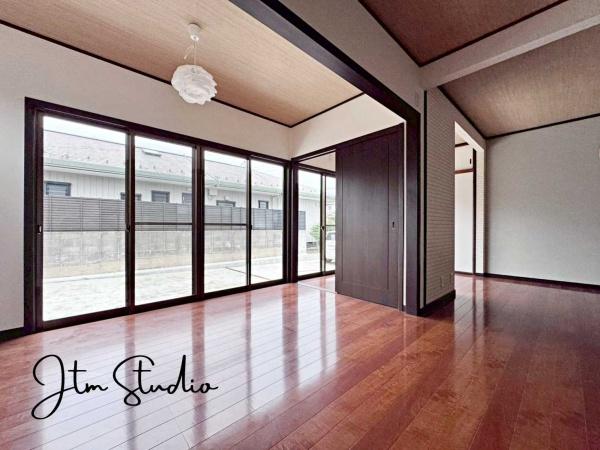 ���r���O ���r���O���L���Ƃ͂����ƁA�Ƒ����W�܂�c�R�����܂��ƂƂȂ�܂����Ƒ��̏Ί炪�z���ł���Ƃ����Ј�x������������