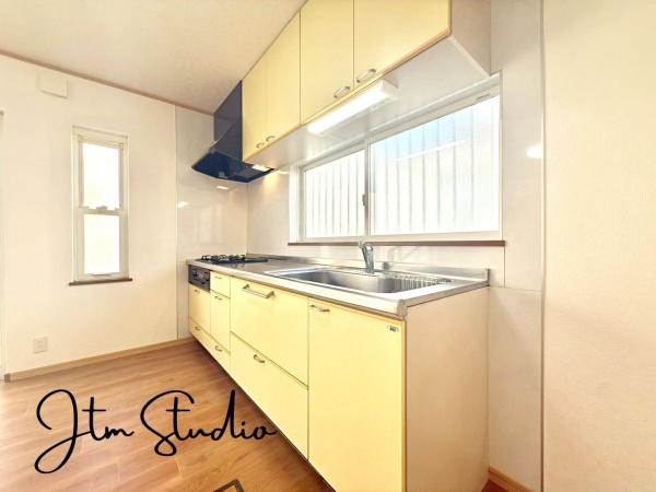 �L�b�`�� �����g���L�b�`�����Y��Ő����Ȃ炨���������̂��y�����Ȃ�܂���ˁ�@�\���ƃf�U�C���������˔������������L�X�L�b�`���ł���