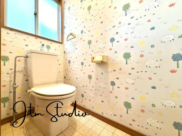 �g�C�� ��C�̊��C�Ƒ�����̌��̖��邳�ɔz�������������̂���g�C�����������̍D���ȃA���}��F���܂�u���ė���������Ԃ����o�A��l�ɂȂ���Ԃł�����A�����b�N�X�������ł��ˁ�